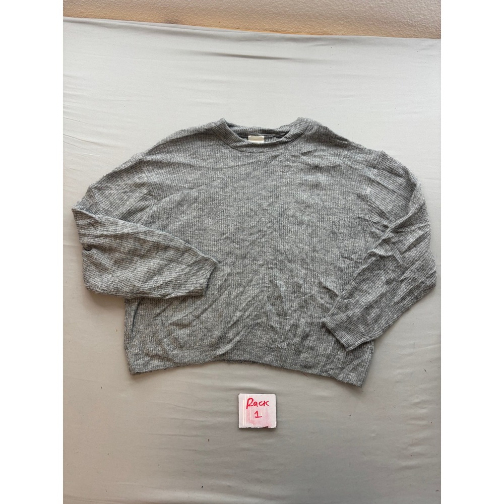 HM Gray Ribbed Knit Crewneck Sweater Long Sleeve Relaxed Fit Medium